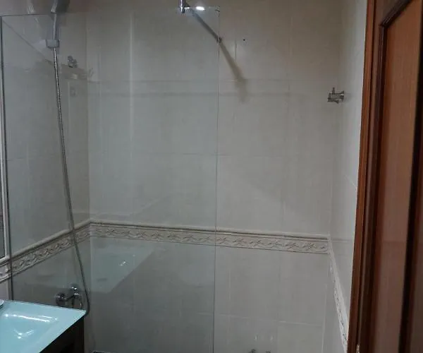 Finis Viae Apartman *
